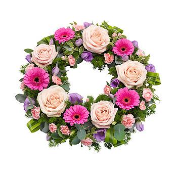 Traditional Round Wreath