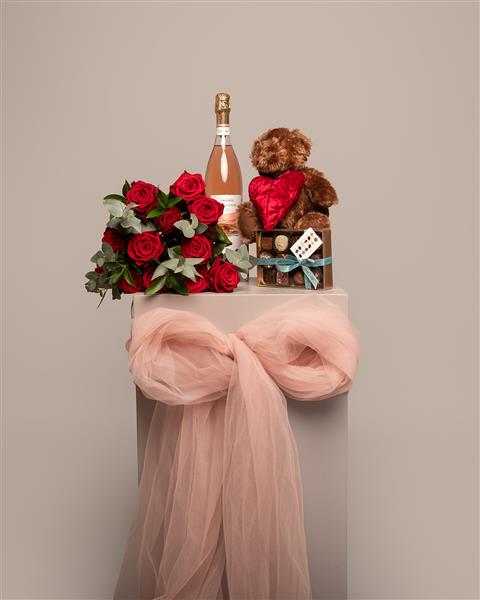 Dozen Roses Bundle With Prosecco, Premium Chocolates And Card