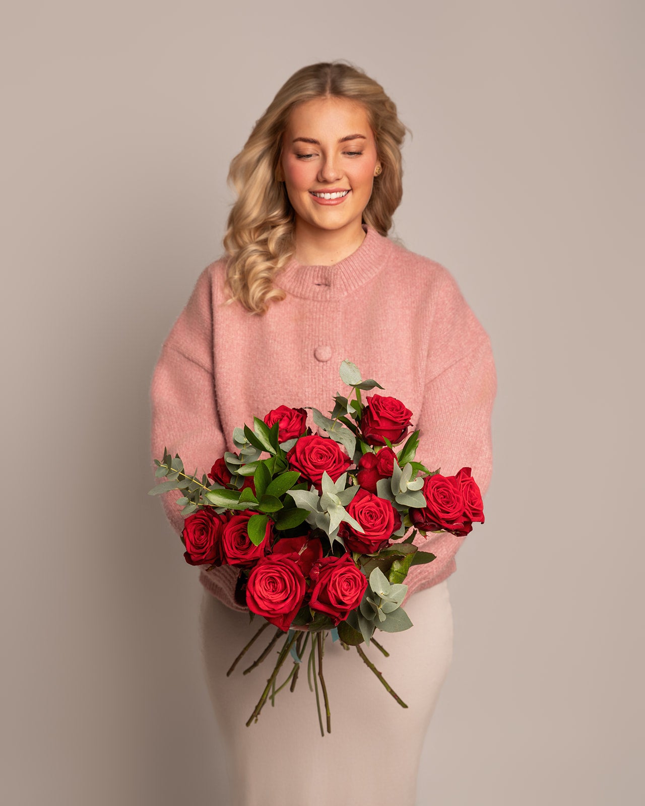 Dozen Red Roses